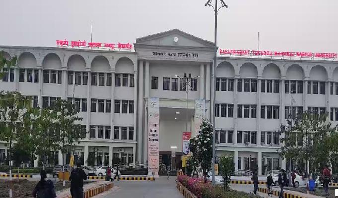 नागपूर विद्यापीठाच्या सुधारित आकृतिबंधाला शासनाची मंजुरी; शिक्षक व शिक्षकेतर पदांचा समावेश